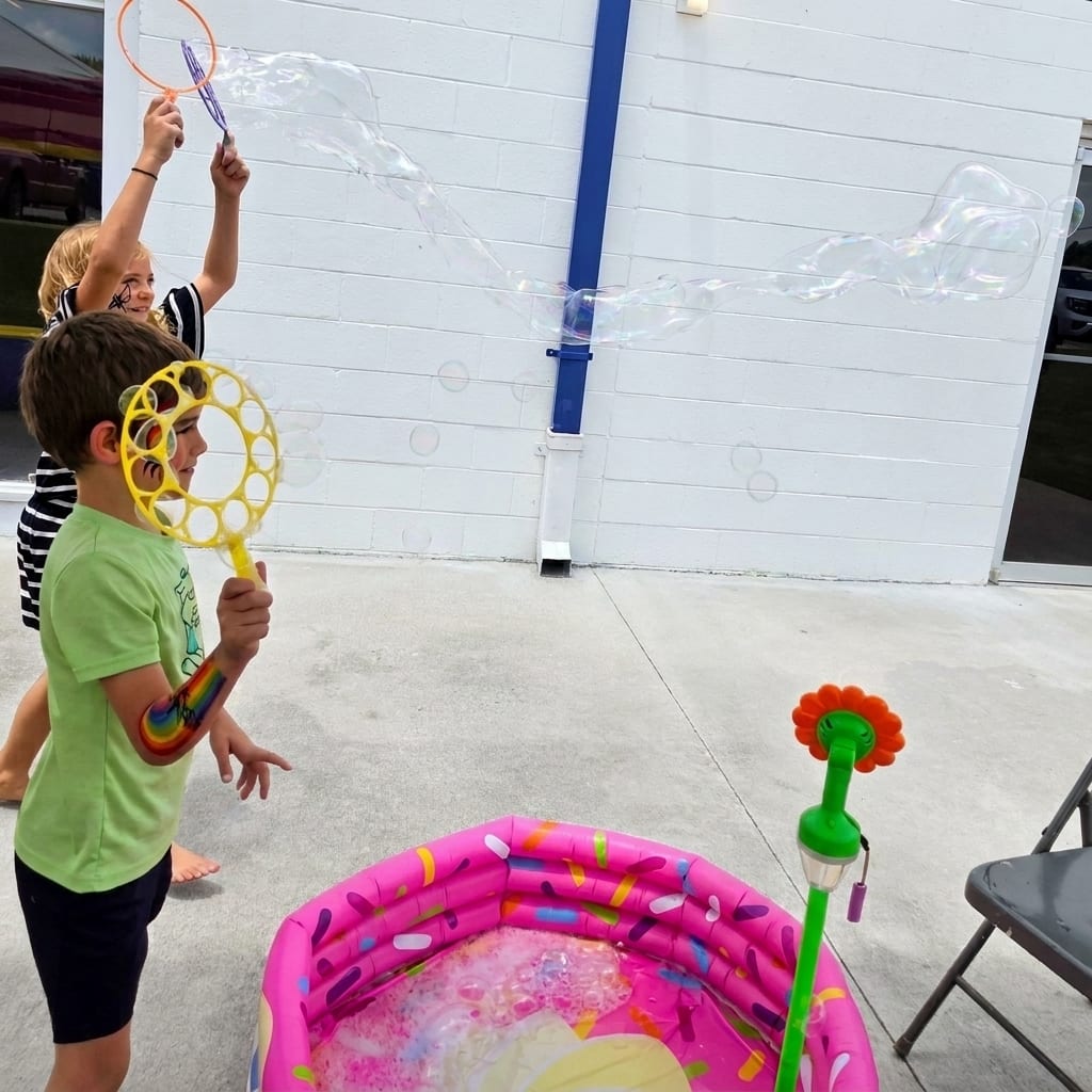 Bubble Party by Poppin' Partiez in the Dallas-Fort Worth Metroplex