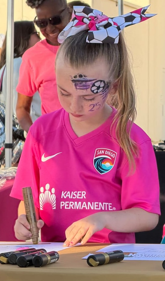 Face painting at a Texas kids birthday party